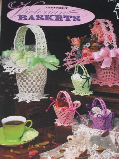 (image for) Crochet Victorian Baskets