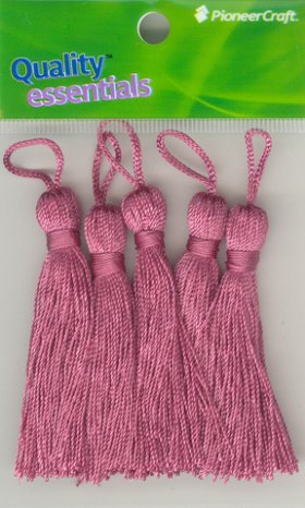 Tassels 70mm 28 Strawberry Tassels 70mm 28 Strawberry