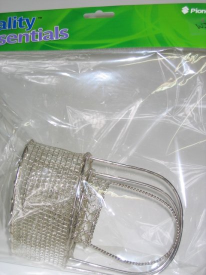 (image for) Silver with Handles, 3 baskets