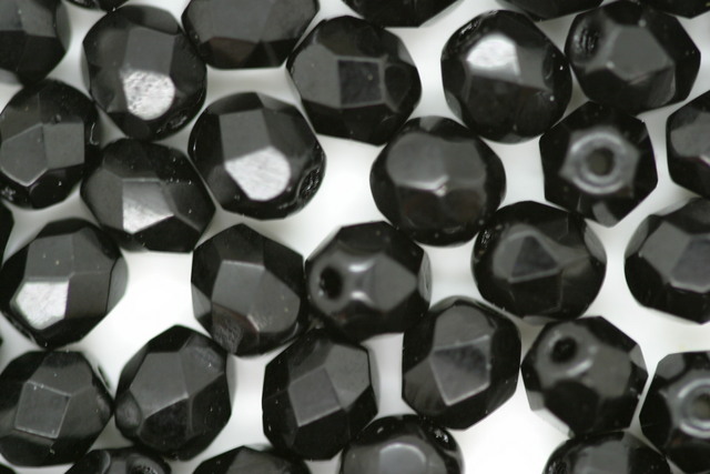 (image for) 6mm Faceted Beads Black Op 100g