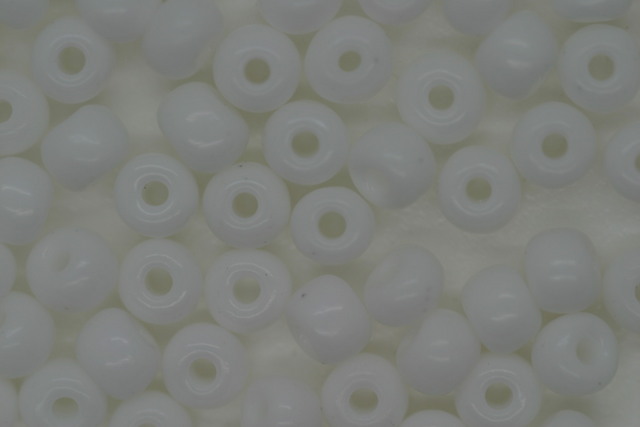 (image for) Czech Seed 5/0 Op Chalk White 500g