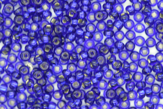 (image for) Czech Seed 11/0 SLS Lined Sapphire 100g