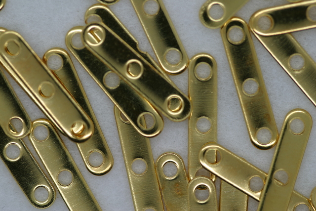 (image for) 3 Hole Spacer Bar Gold
