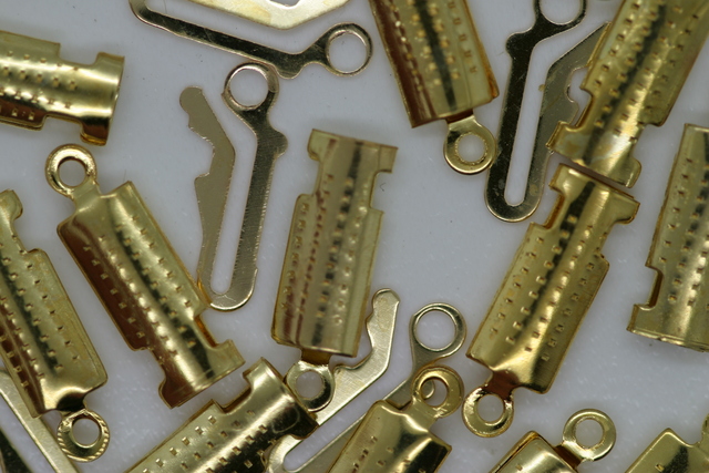 (image for) Necklace Ends Gold 100p