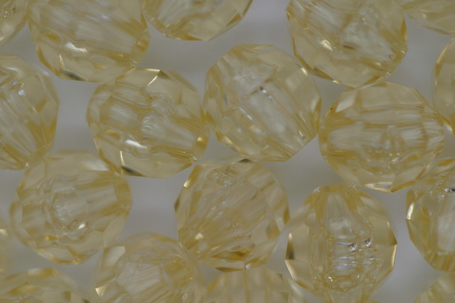 (image for) 8mm Facet Tr Champagne 250g