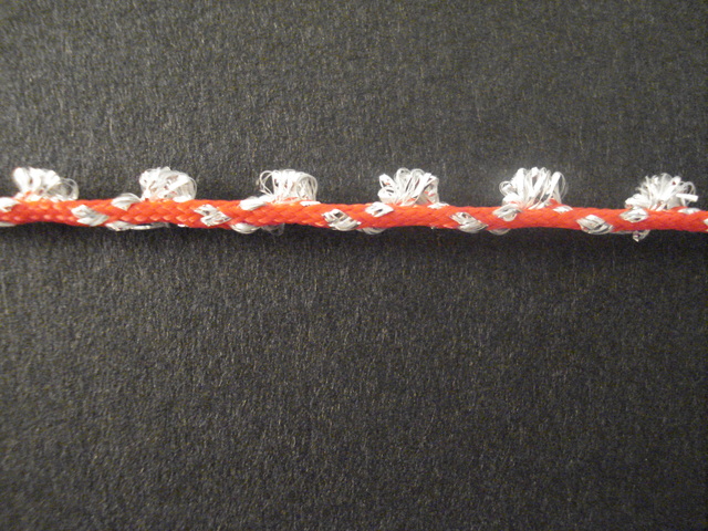 (image for) Glitter Braid Silver/Scarlet 15mm wide